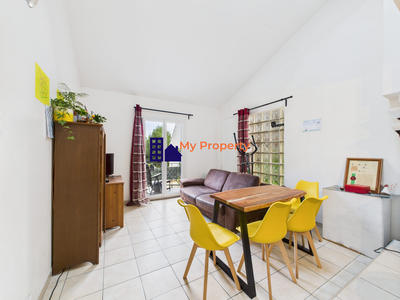 Maison - 74 m² - 4 pièces