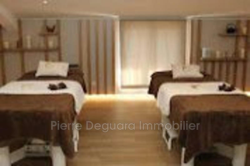 Fonds de commerce - 350 m²