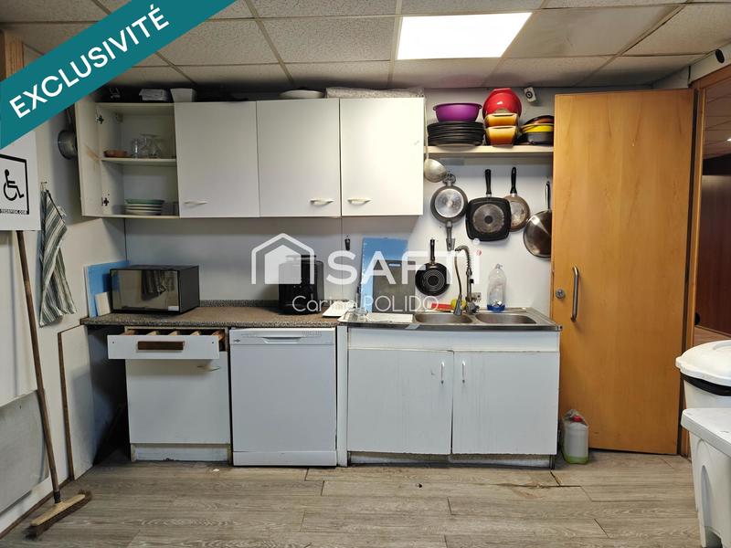 Local commercial - 2 259 m² - 1 pièce