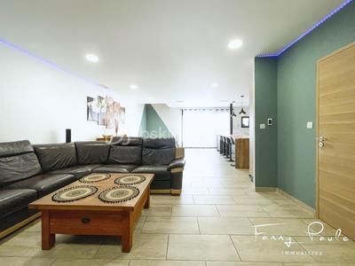 Maison - 260 m² - 7 pièces