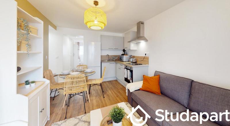 Chambre - 11 m² - 1 pièce