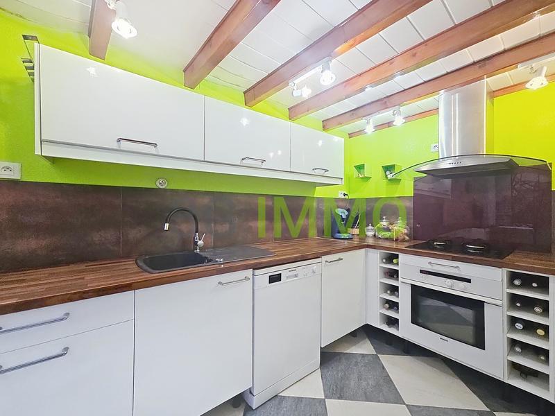 Maison de ville - 100 m² - 5 pièces