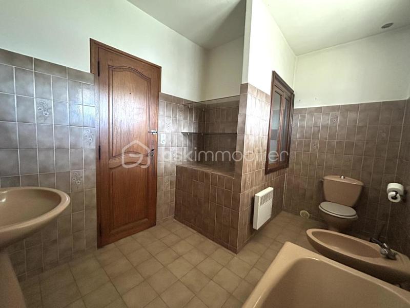 Maison - 97 m² - 4 pièces