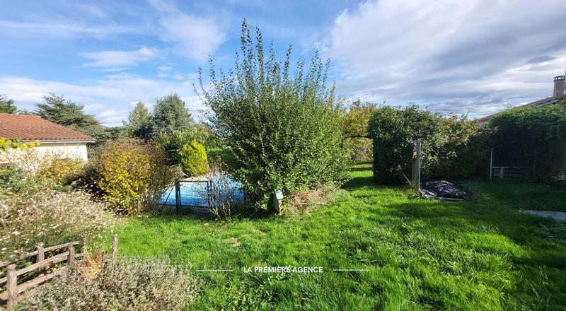 Maison traditionnelle - 105 m² - 4 pièces