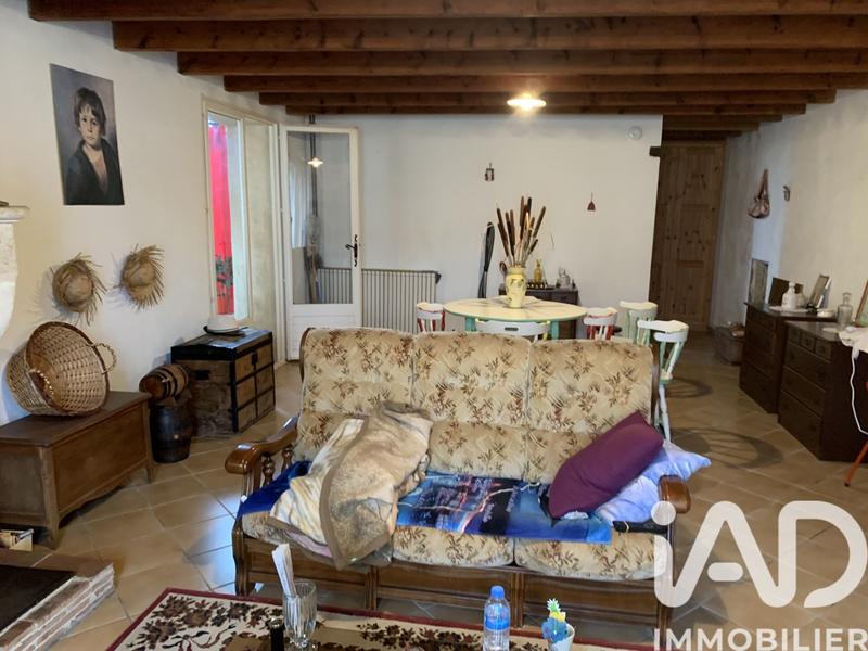 Maison - 495 m² - 4 pièces