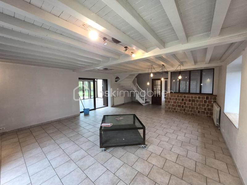 Maison - 178 m² - 7 pièces