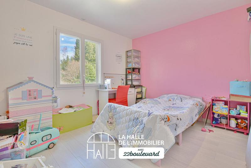 Pavillon - 146 m² - 6 pièces