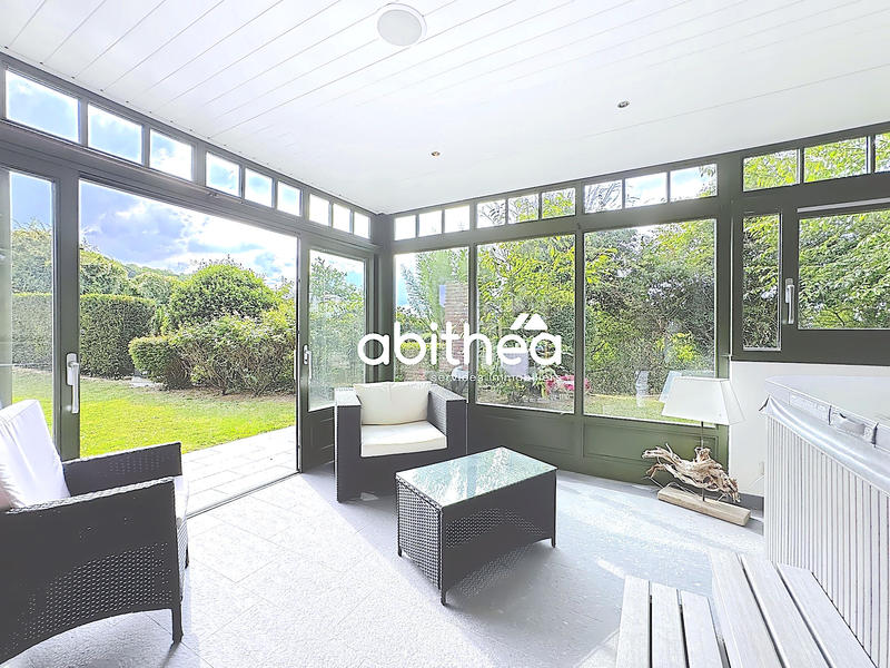 Maison - 320 m² - 7 pièces