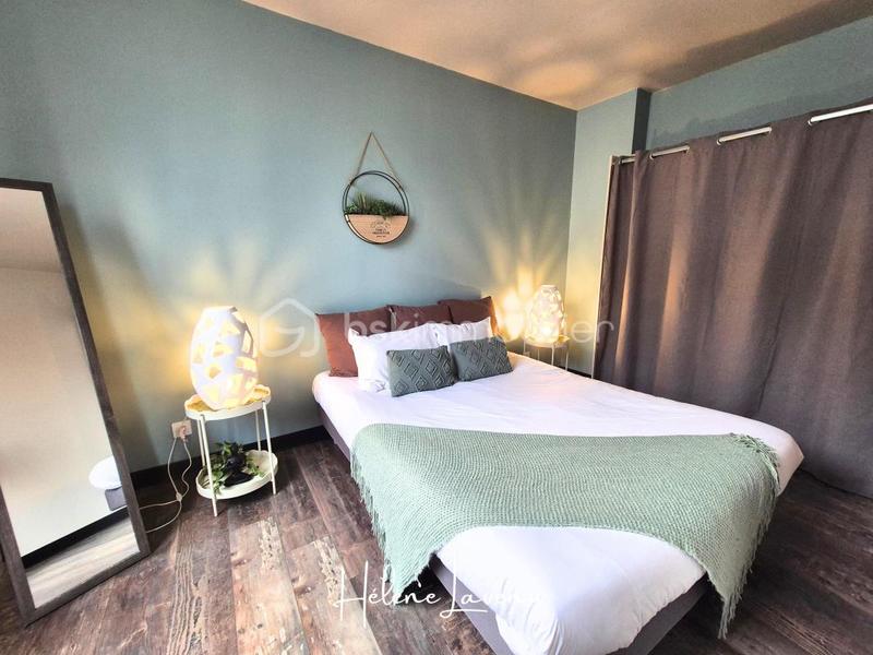 Immeuble - 206 m² - 10 pièces