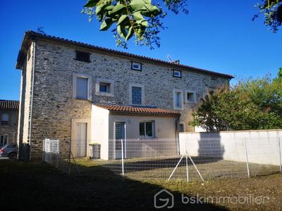 Maison en pierre - 95 m² - 4 pièces