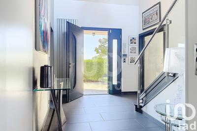 Maison - 380 m² - 8 pièces