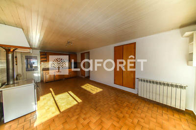 Maison - 110 m² - 6 pièces