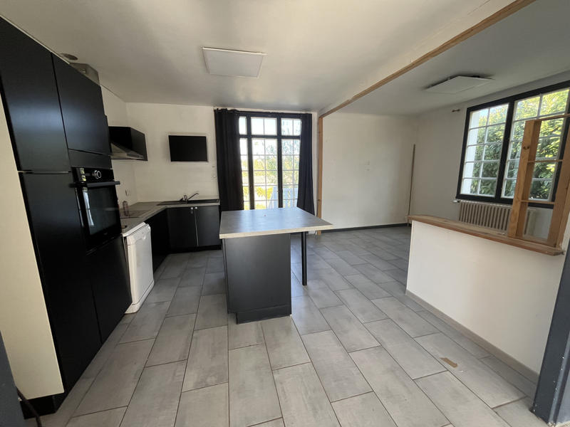 Maison - 98 m² - 5 pièces