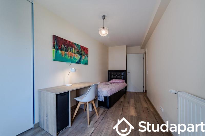 Appartement - 82 m² - 4 pièces