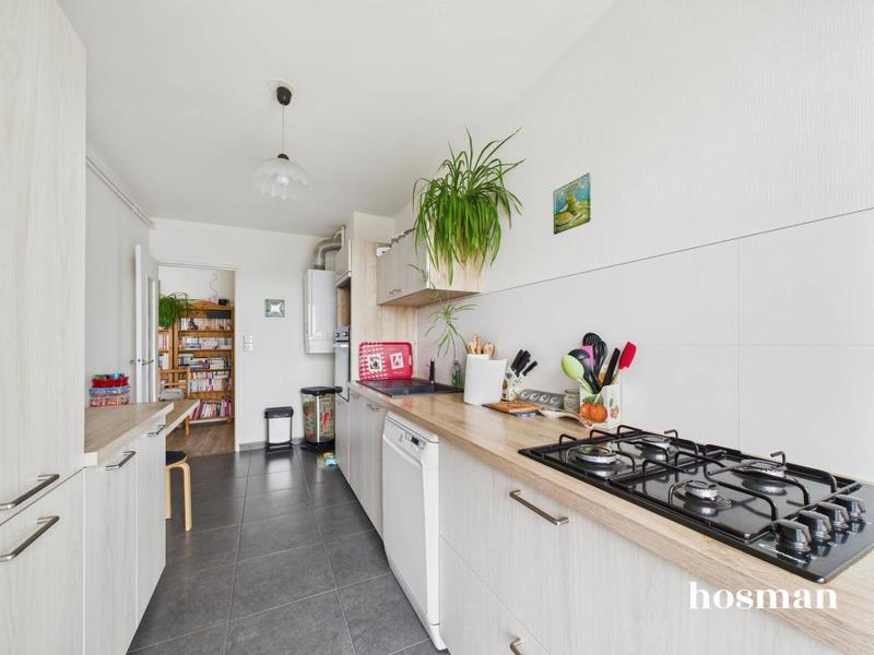 Appartement - 83 m² - 4 pièces