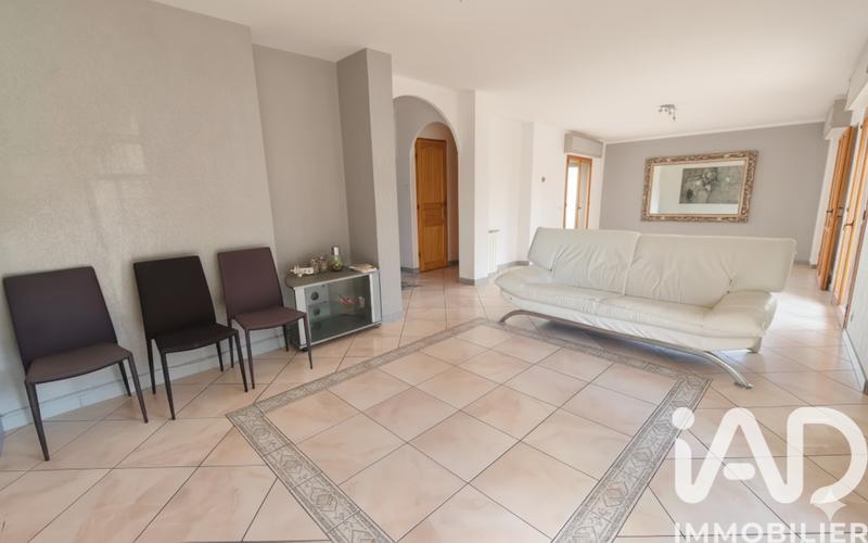 Appartement - 75 m² - 4 pièces