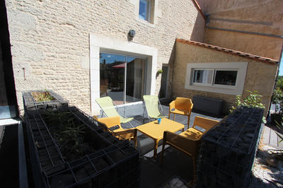 Maison - 225 m² - 7 pièces