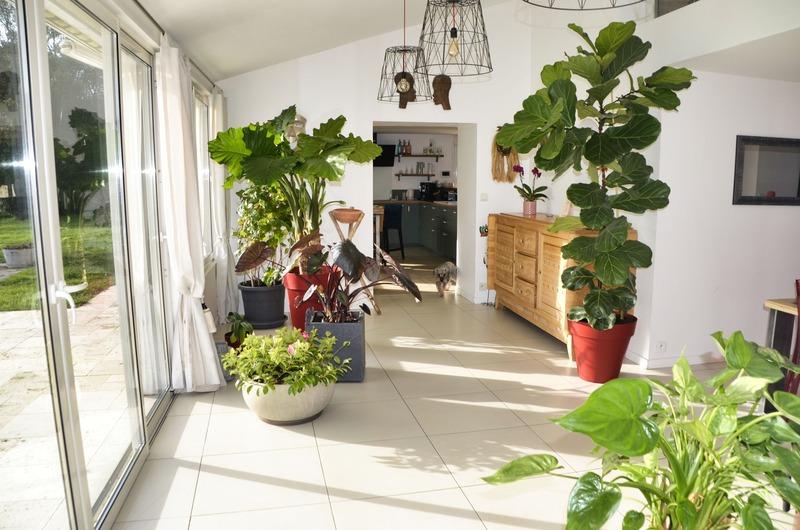 Maison - 236 m² - 8 pièces