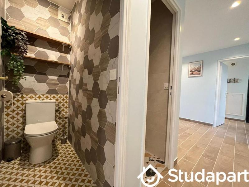 Chambre - 10 m² - 1 pièce