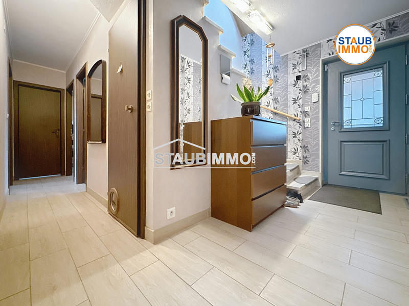 Maison - 109 m² - 6 pièces