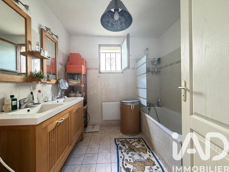 Maison de ville - 96 m² - 5 pièces