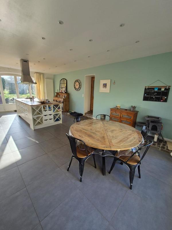 Maison - 400 m² - 5 pièces