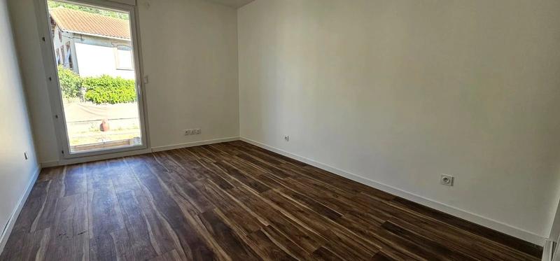 Maison - 99 m² - 4 pièces