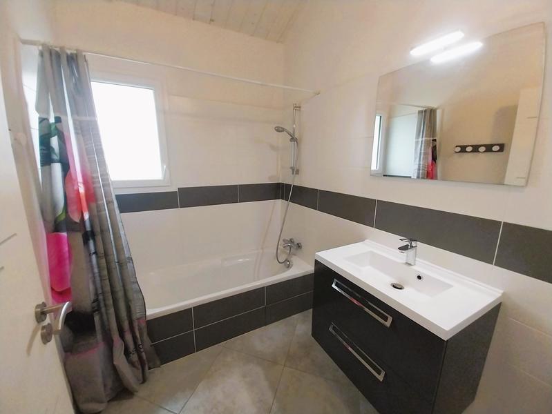 Maison - 187 m² - 7 pièces