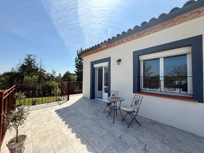 Villa - 194 m² - 9 pièces