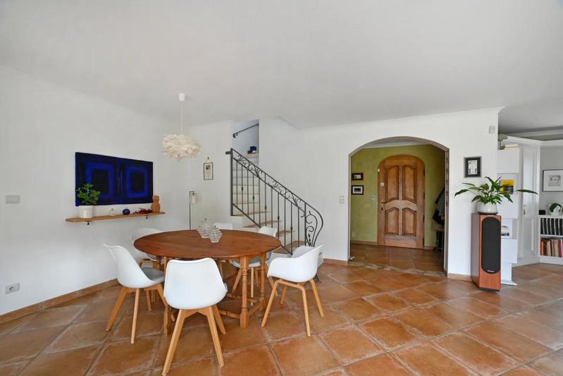 Maison - 147 m² - 5 pièces