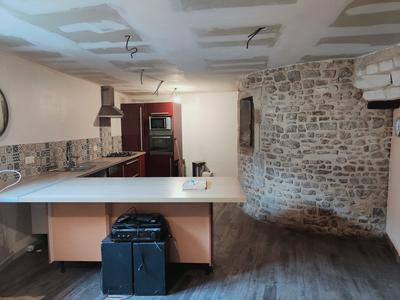 Maison - 200 m² - 7 pièces