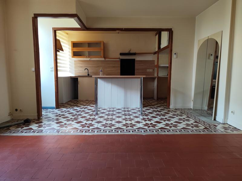 Maison - 1 m² - 4 pièces