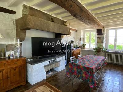 Maison en pierre - 156 m² - 6 pièces