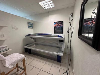 Local commercial - 107 m² - 9 pièces