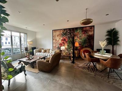 Maison - 153 m² - 5 pièces