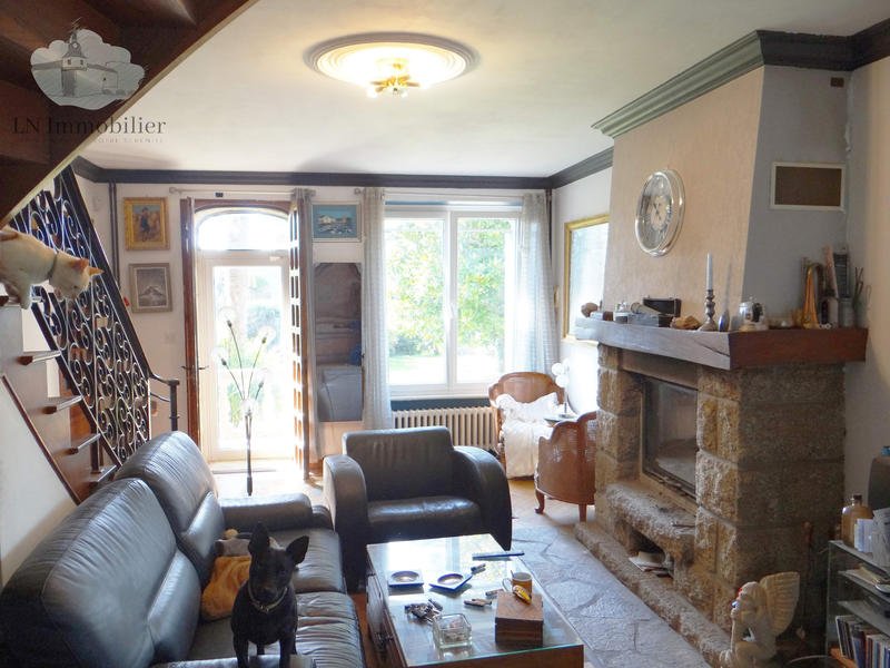 Propriété - 148 m² - 7 pièces