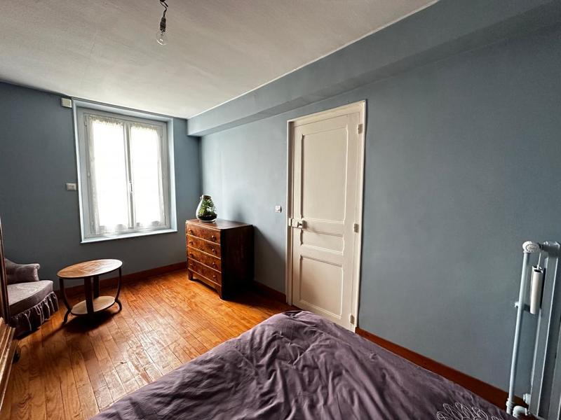 Maison - 140 m² - 6 pièces