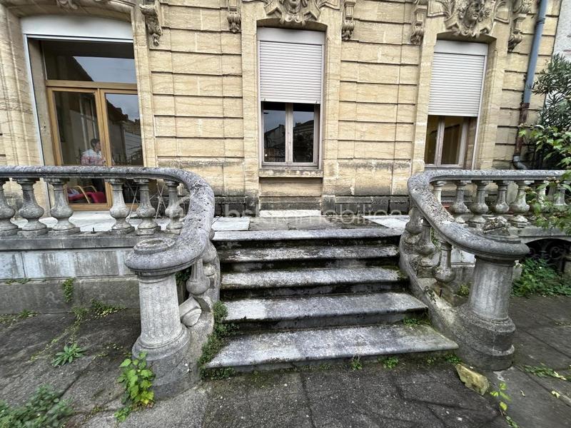 Immeuble - 900 m² - 23 pièces