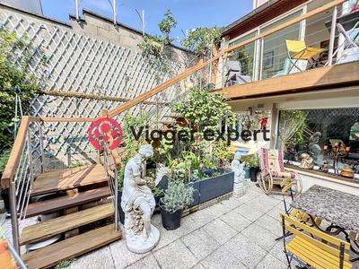 Viager - Maison ancienne - 132 m² - 7 pièces