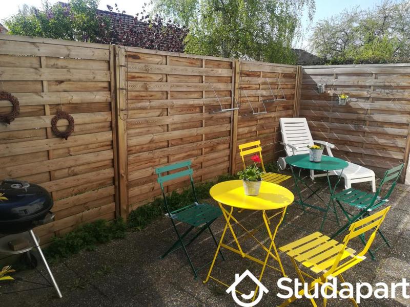 Chambre - 10 m² - 1 pièce