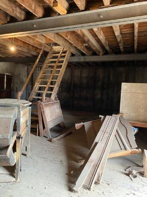 Grange - 200 m² - 4 pièces