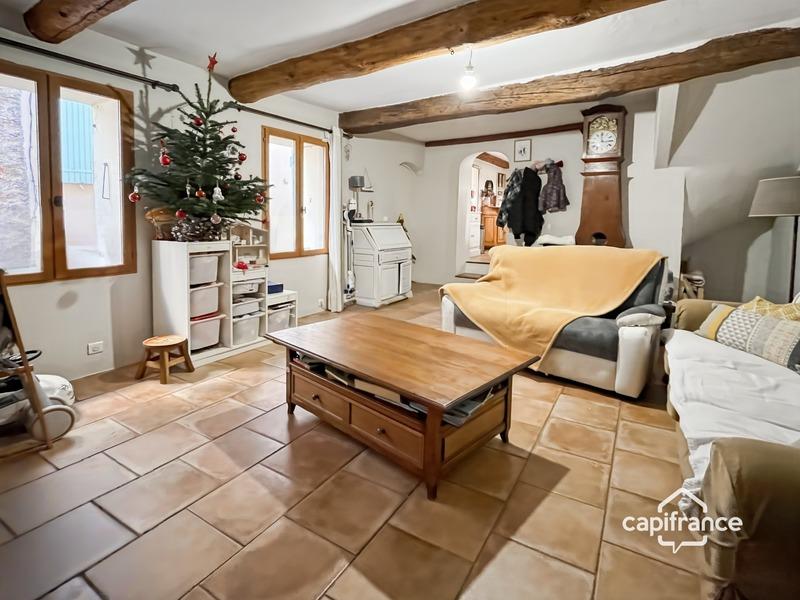 Maison de village - 88 m² - 5 pièces