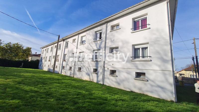 Immeuble - 628 m² - 28 pièces