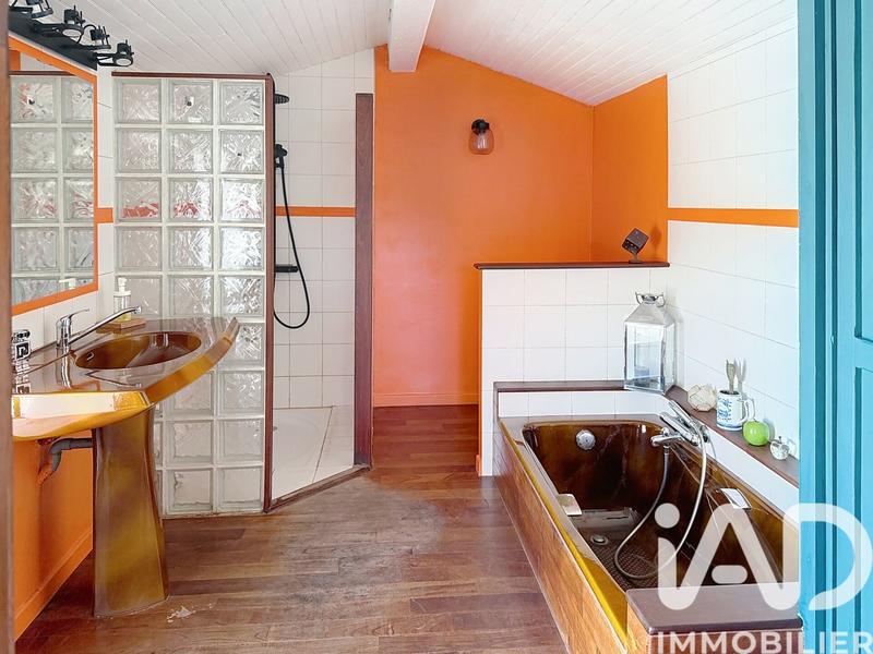 Maison - 170 m² - 7 pièces