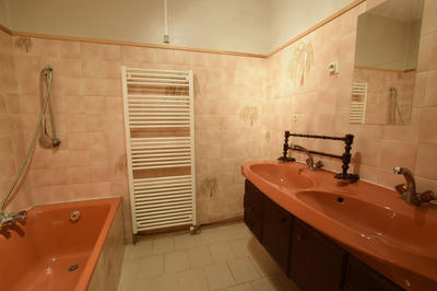 Maison - 165 m² - 8 pièces