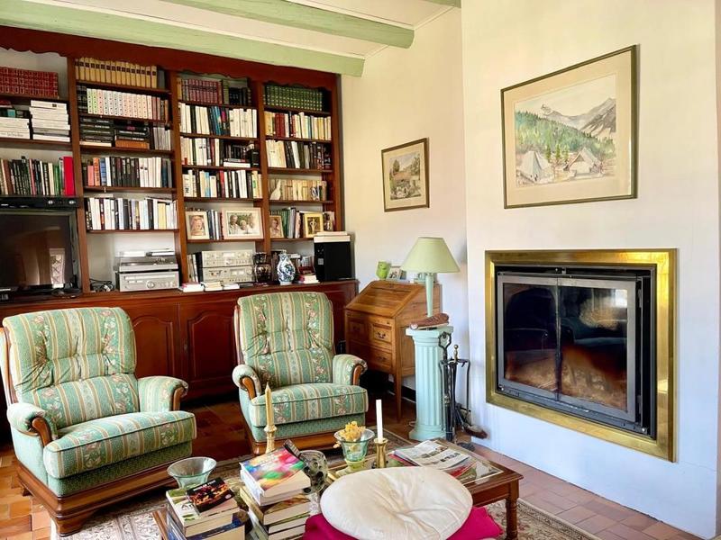 Maison - 177 m² - 7 pièces