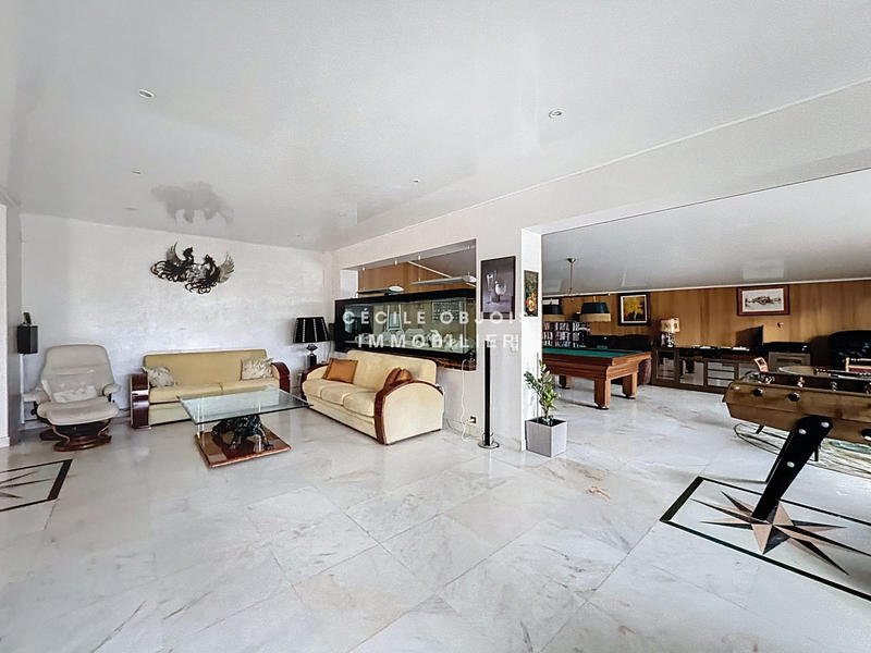 Maison ancienne - 220 m² - 7 pièces