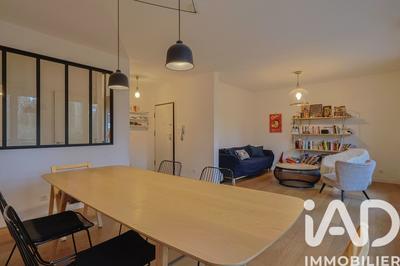 Appartement - 79 m² - 3 pièces
