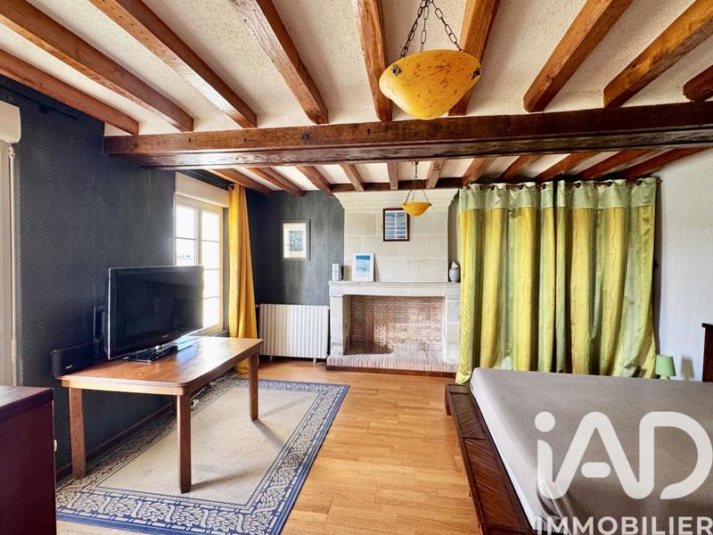 Maison - 279 m² - 11 pièces