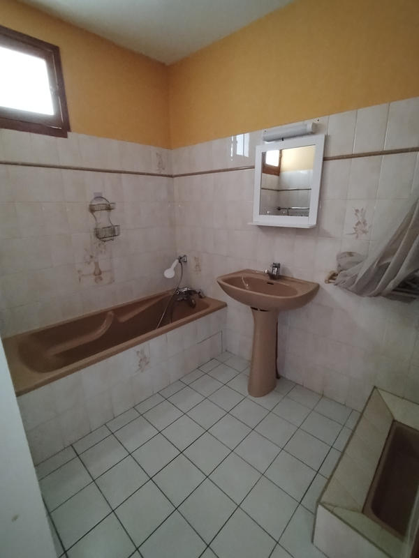 Maison - 70 m² - 3 pièces